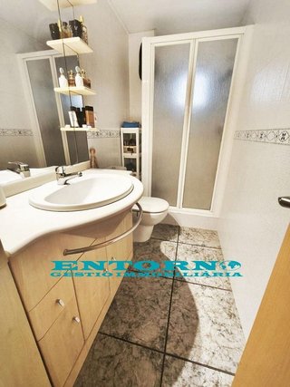 Piso en venta en Santa Perpètua de Mogoda