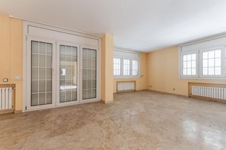 Chalet en venta en Montornès del Vallès