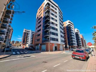 Garaje en venta en Este en Castellón de la Plana