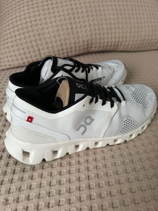 Zapatillas On Running Cloud  Precio negociable