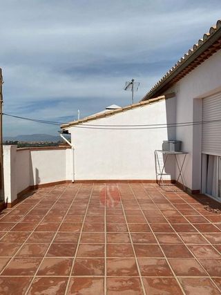 Ático en venta en Zubia (La)