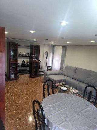 Piso en venta en Els Orriols en Valencia