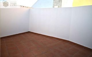 Piso en venta en Parque Victoria Eugenia en Málaga