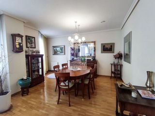 Piso en venta en Hospital - G3 - G2 en Burgos