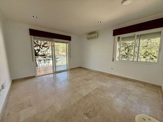 Piso en venta en Los Pacos en Fuengirola