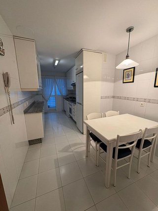 Piso en venta en Os Mallos - San Cristóbal en Coruña (A)