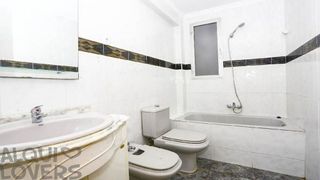 Piso en venta en Benicalap en Valencia