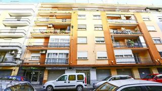 Piso en venta en Benicalap en Valencia