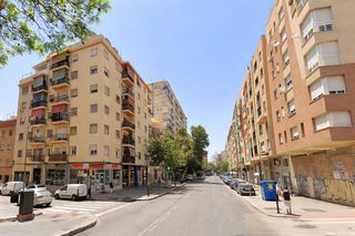 Piso en venta en El Candado - El Palo en Málaga