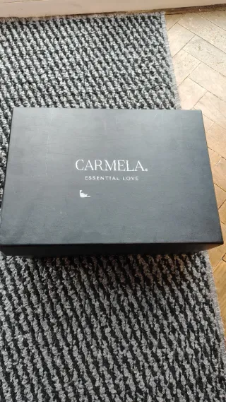 Mocasines CARMELA tacón negros