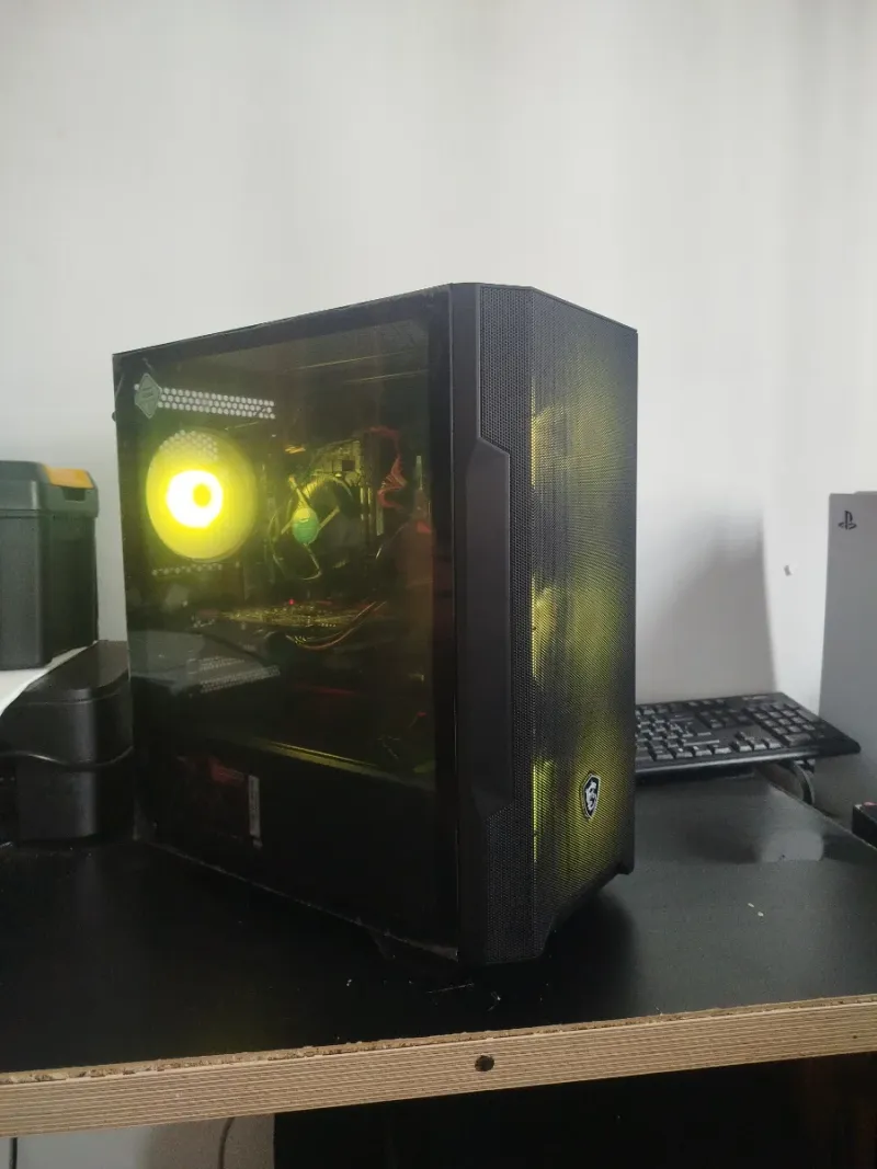 PC Gaming con luces RGB afbeelding 3