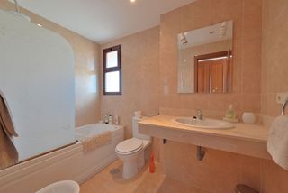 Piso en venta en Calahonda en Mijas