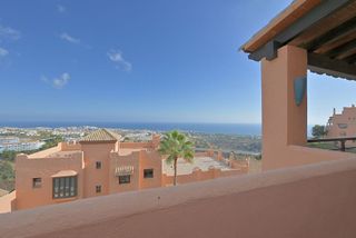 Piso en venta en Calahonda en Mijas