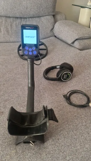 Detector Metales Nokta Makro Simplex+