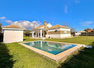 Chalet en venta en Espartinas