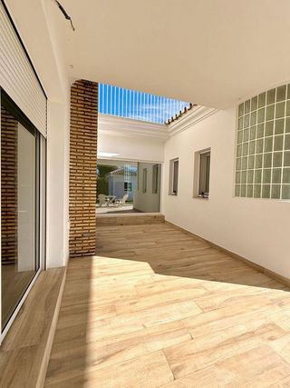 Chalet en venta en Espartinas