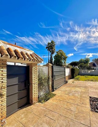 Chalet en venta en Espartinas