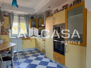 Chalet en venta en Montequinto en Dos Hermanas