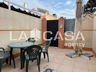 Chalet en venta en Montequinto en Dos Hermanas