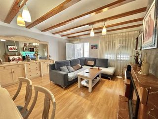 Casa adosada en venta en Oliva Playa en Oliva