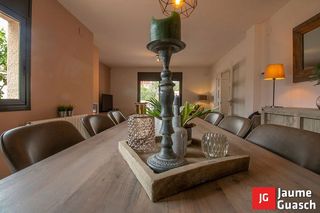 Chalet en venta en Eixample Residencial en Roda de Barà