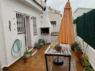 Casa pareada en venta en Clarà en Torredembarra