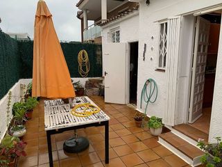 Casa pareada en venta en Clarà en Torredembarra