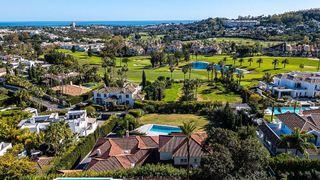 Chalet en alquiler en Los Naranjos - Las Brisas en Marbella