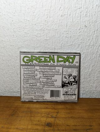 1,039/Smoothed Out Slappy Hours - Green Day CD