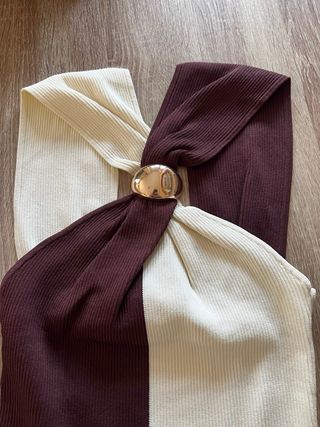 Top halter Zara beige y marrón