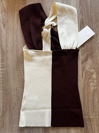 Top halter Zara beige y marrón