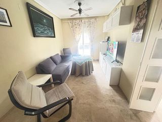 Casa adosada en venta en Olivares