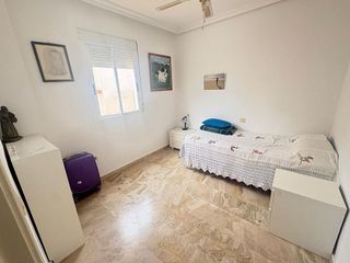 Casa adosada en venta en Olivares