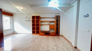 Casa adosada en venta en Villamayor