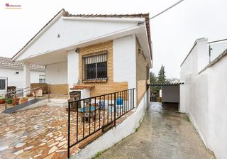 Chalet en venta en Huétor Vega