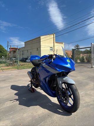Yamaha R3 Circuito Azul/Plata