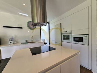 Chalet en venta en Bernueces en Gijón