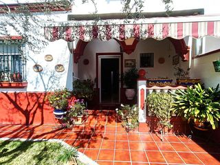 Casa pareada en venta en Gines