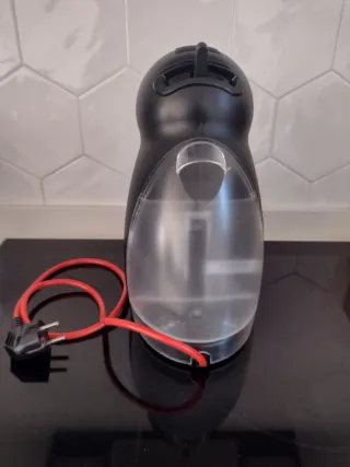 Cafetera Dolce Gusto Negra