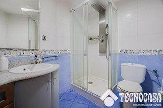 Piso en venta en Ca n'Aurell en Terrassa