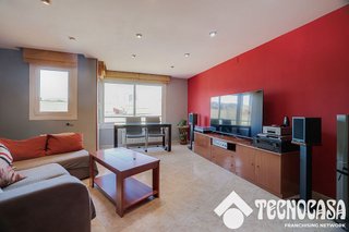 Piso en venta en Ca n'Aurell en Terrassa