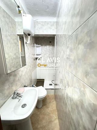 Ático en venta en Les Roquetes en Barcelona