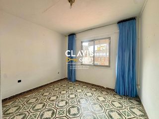 Ático en venta en Les Roquetes en Barcelona