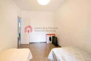 Piso en venta en Sants en Barcelona