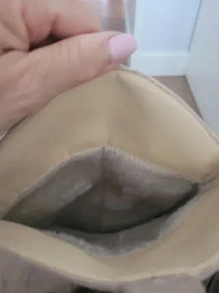 Stivali alti beige da donna