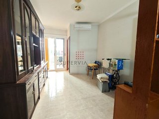 Piso en venta en El Camp de l'Arpa del Clot en Barcelona