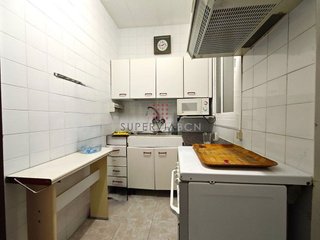Piso en venta en El Camp de l'Arpa del Clot en Barcelona