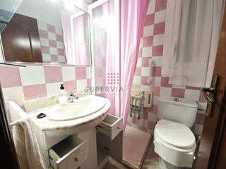 Piso en venta en El Camp de l'Arpa del Clot en Barcelona
