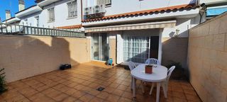 Casa adosada en venta en Roc Blanc en Terrassa