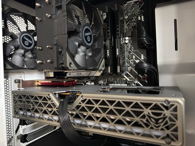 PC Gaming i5 12400f 32Gb 1Tb M.2 RX 9060 XT 16Gb afbeelding 6